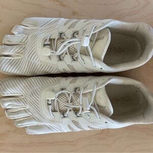 Peluva Women’s Strand ATR